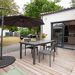 Maison St Brice, Proche Et Commerces Feriehus Ares