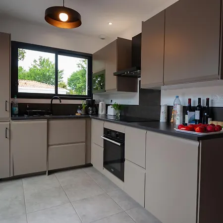 Maison St Brice Terrasse Lits En 160 Confortable *