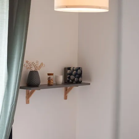 Holiday home Maison St Brice Terrasse Lits En 160 Confortable *