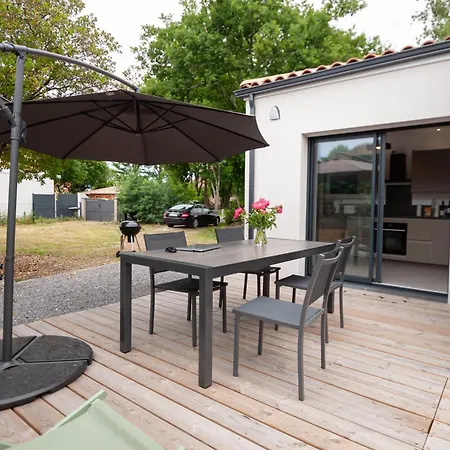 Maison St Brice Terrasse Lits En 160 Confortable Holiday home Ares