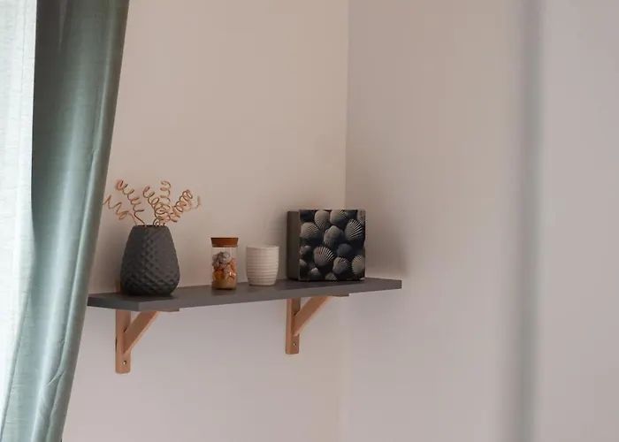 Casa vacanze Maison St Brice, Proche Et Commerces *