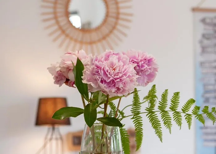 Maison St Brice, Proche Et Commerces