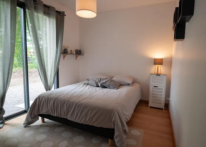 Casa vacanze Maison St Brice, Proche Et Commerces Ares