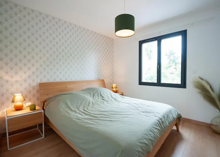 Maison St Brice, Proche Et Commerces Ares